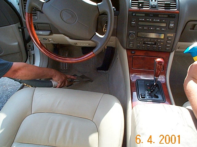 lexusinteriordetail.jpg